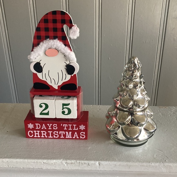 NWT Wooden Santa Gnome Days To Christmas Wooden Block Counter Decoration Set - Picture 7 of 11